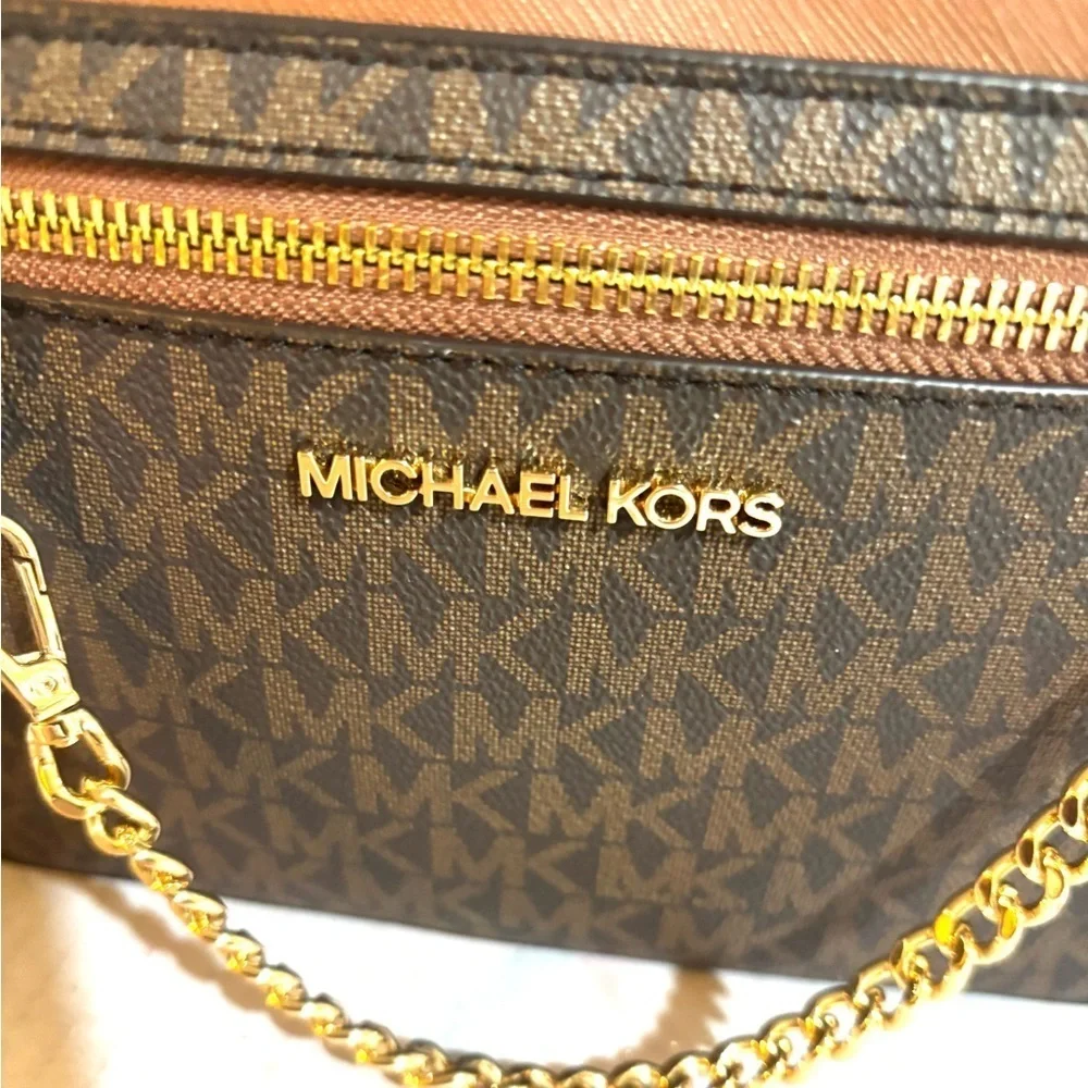 Michael kors MK signature print canvas shoulder handbag